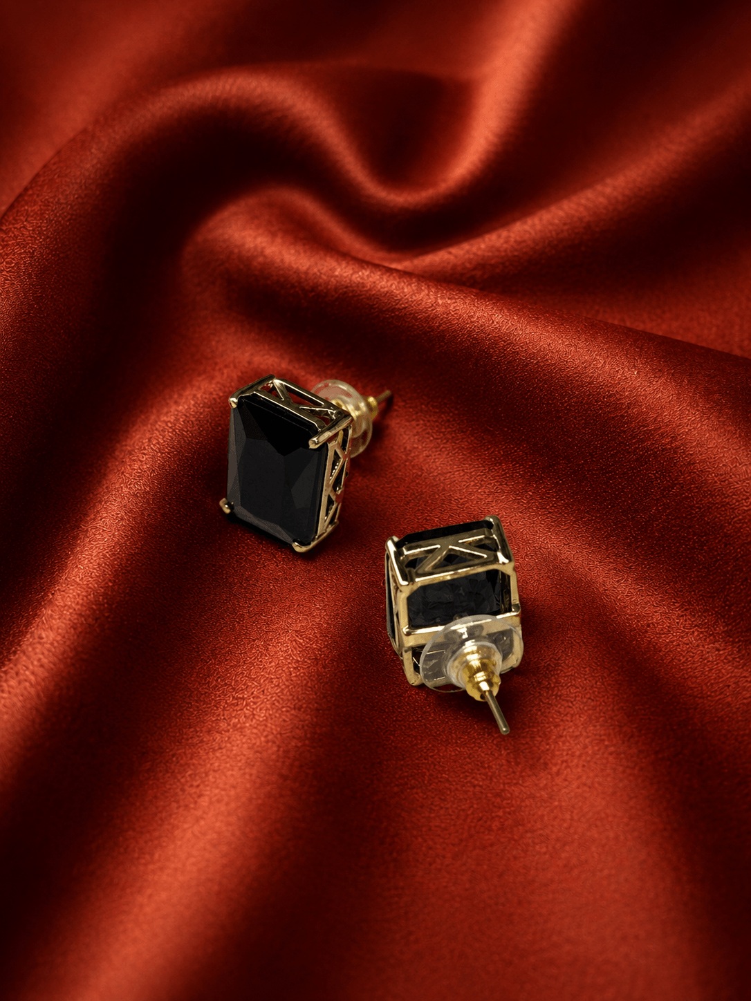 Naza Stone Studs