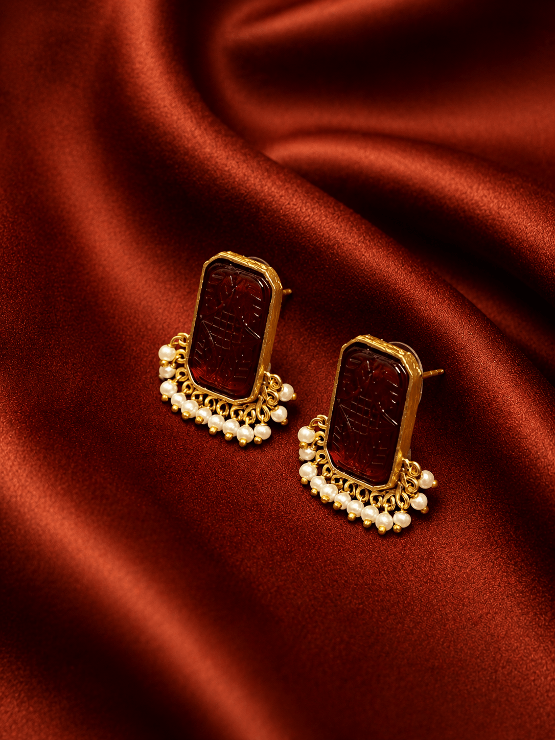 Aira Stone Statement Studs