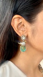 Aangan Stone Statement Necklace Set- Mint